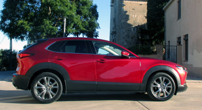 Zwischen CX-3 und CX-5