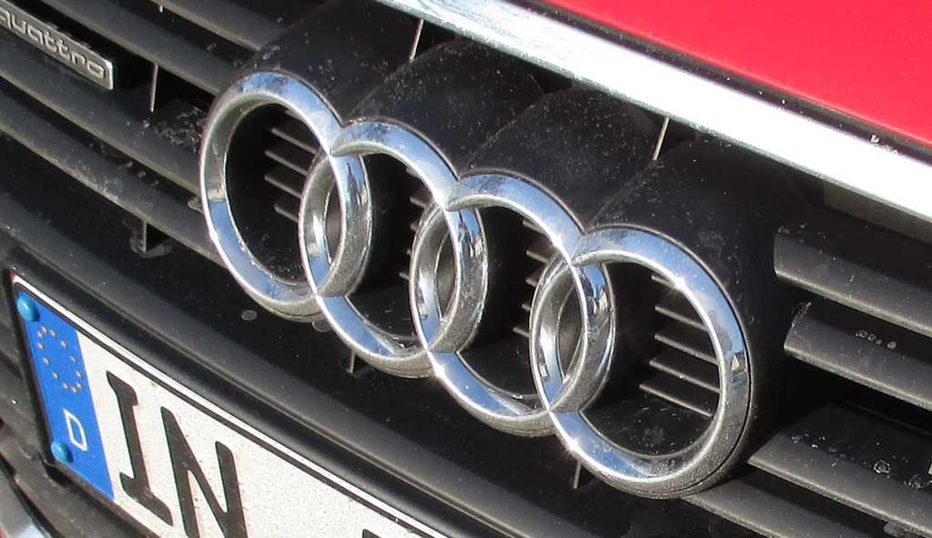 Audi A3: Die vier Markenringe sitzen vorn im oberen Kühlergrill-Teil.