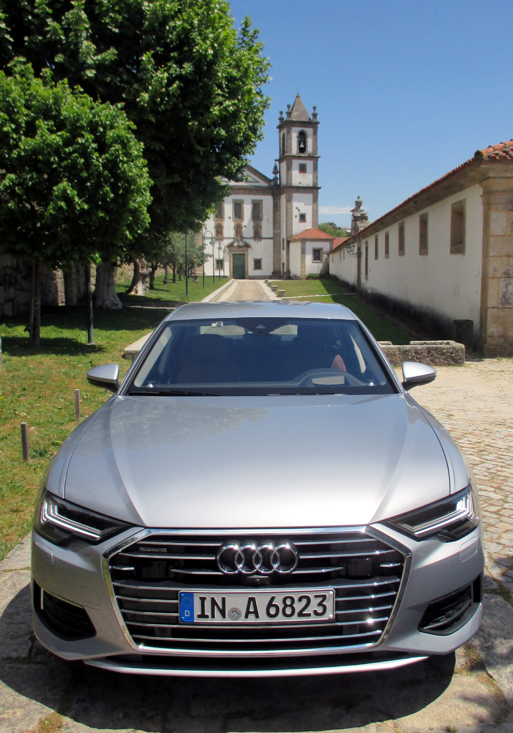 Audi A6: Blick auf die Frontpartie. Fotos: Koch