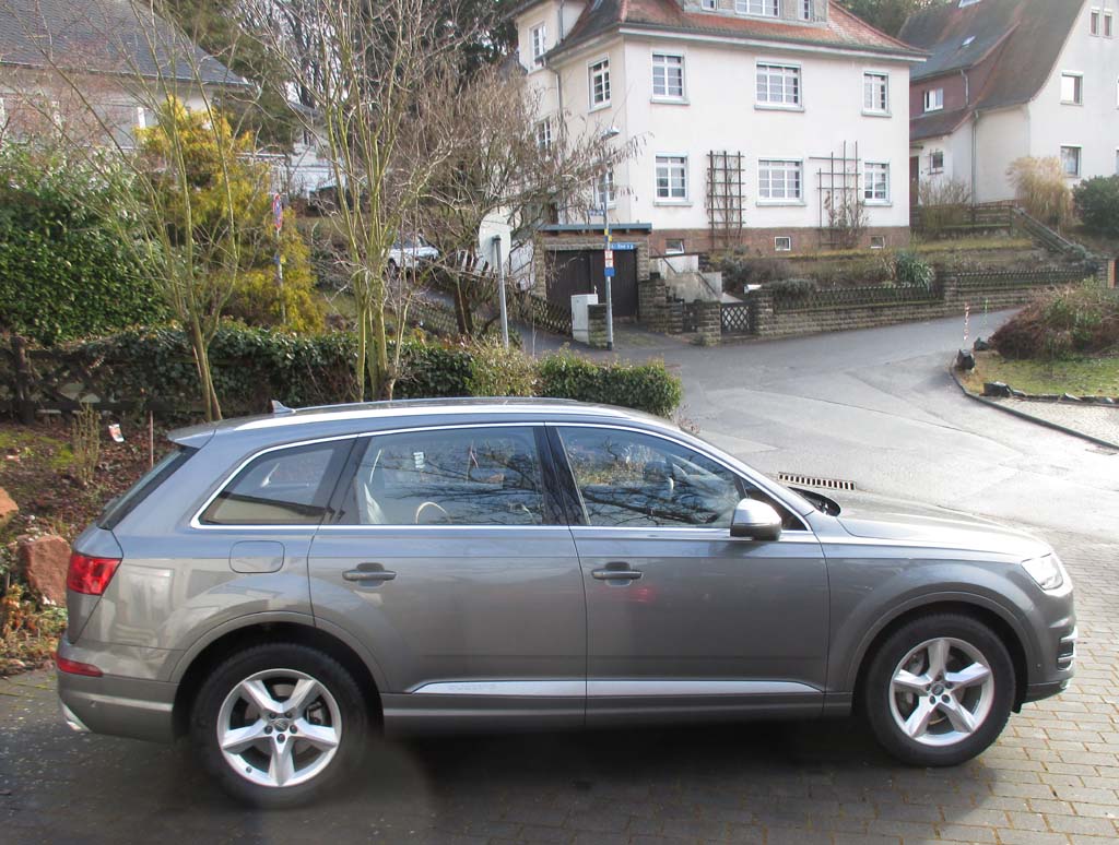 Audi Q7: Und so sieht das große SUV-Modell der Ingolstädter von der Seite aus.