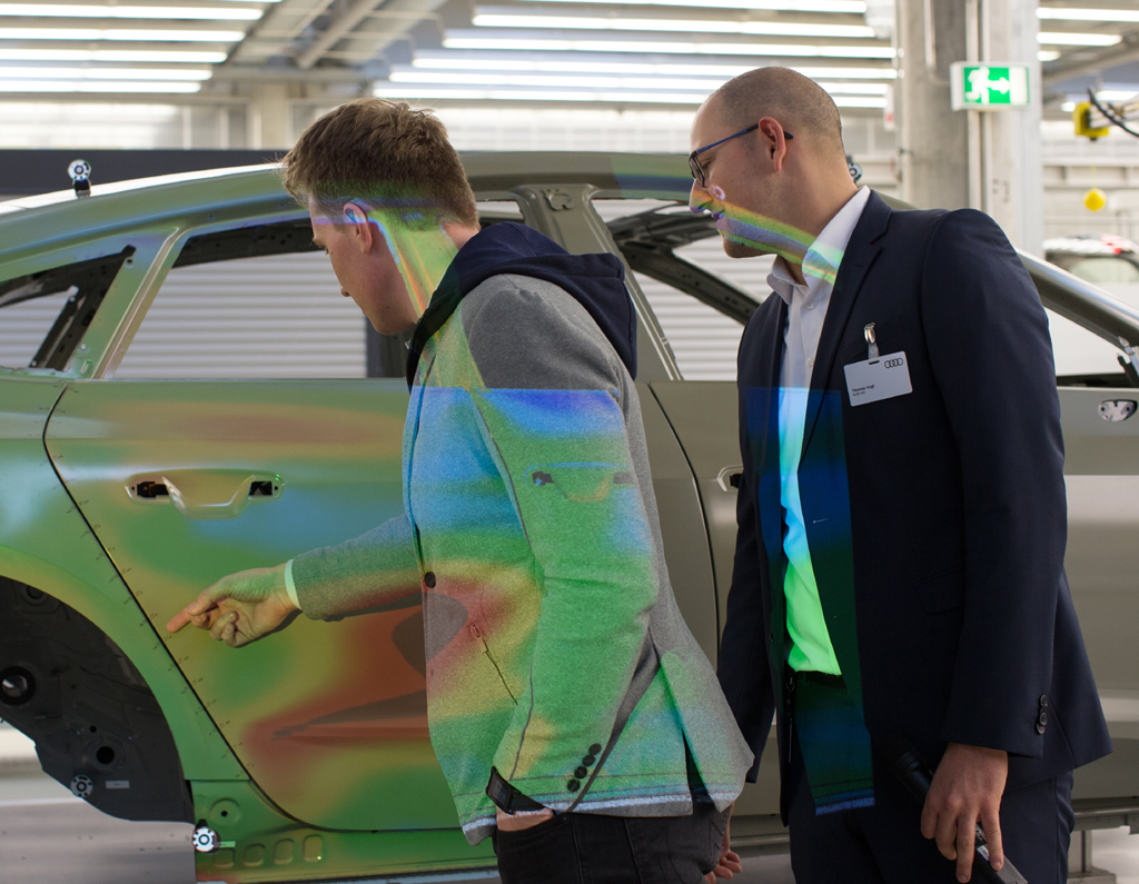 Audi-Qualitätssicherung, Meisterbock: Auffälligkeiten an der Karosserie sind markiert. 