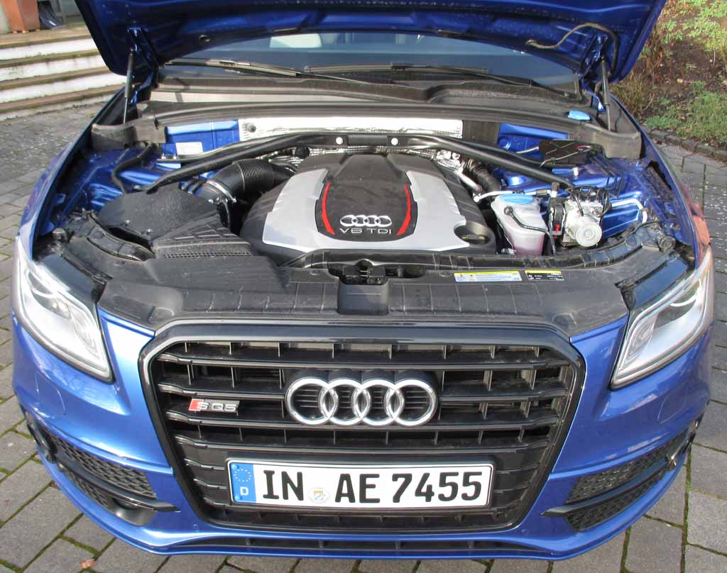 Audi SQ5: Blick unter die Haube auf den 3,0-Liter-Biturbo-Selbstzünder.