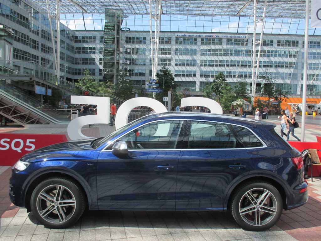 Audi SQ5: Und so sieht der kompakte SUV-Sportler von der Seite aus.