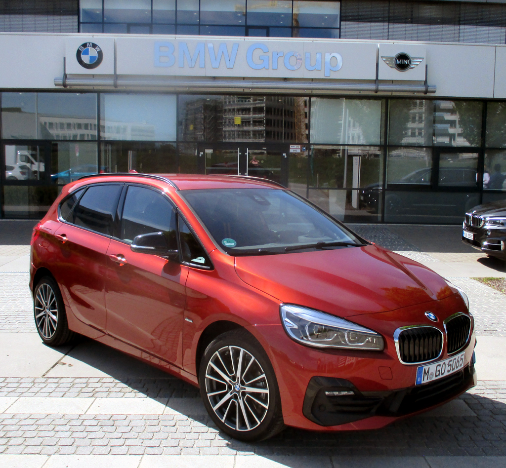 BMW 2er Active Tourer: Blick auf die Frontpartie. Fotos: Koch