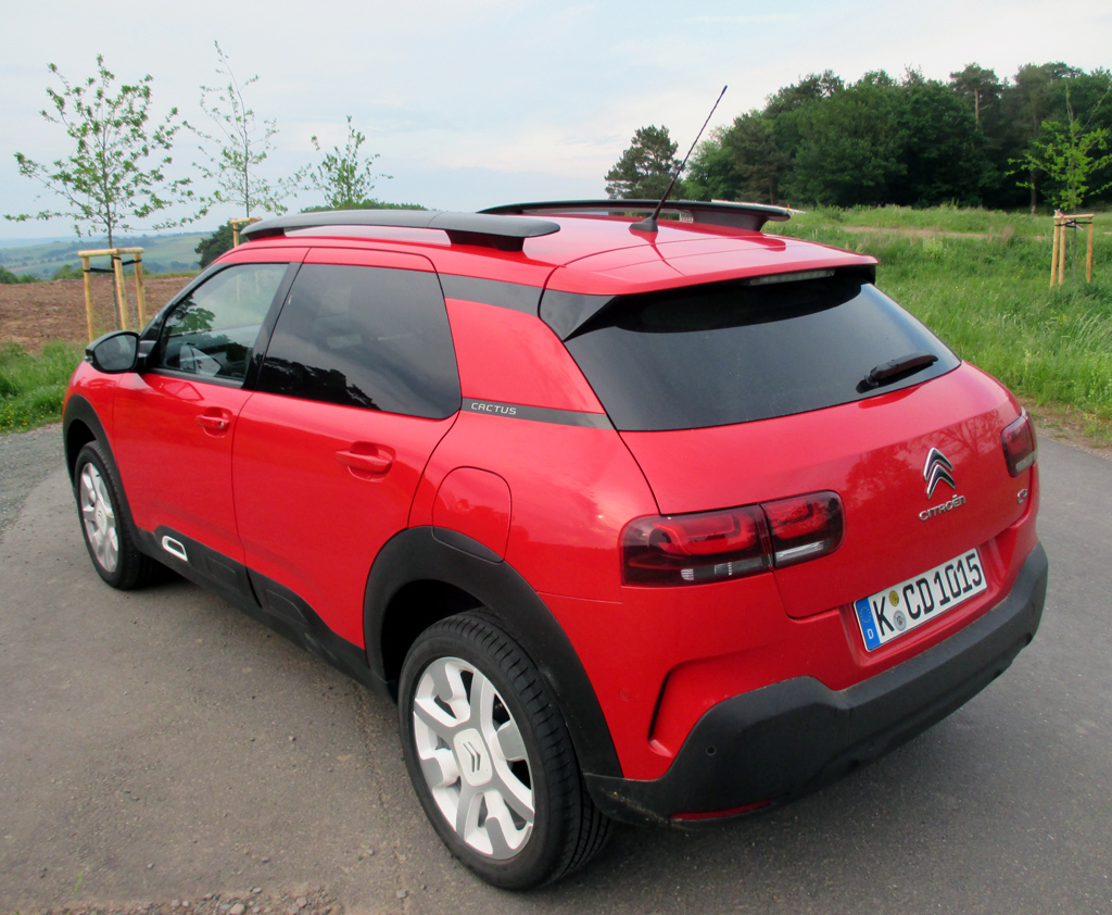 Citroën C4 Cactus: Heck-/Seitenansicht.