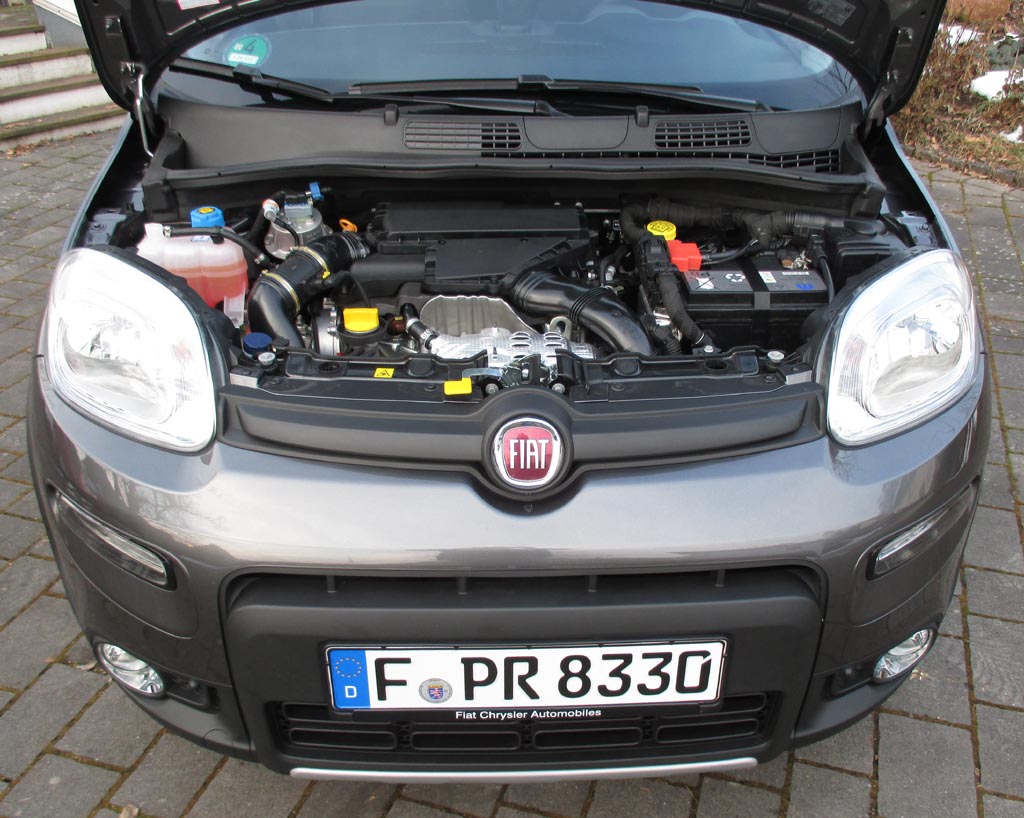 Fiat Panda: Blick unter die Haube auf den 1,3-Liter-Selbstzünder.
