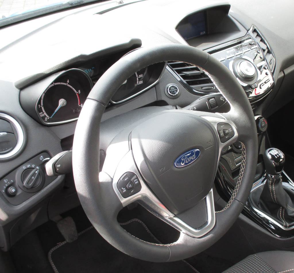 Ford Fiesta: Blick ins Cockpit.