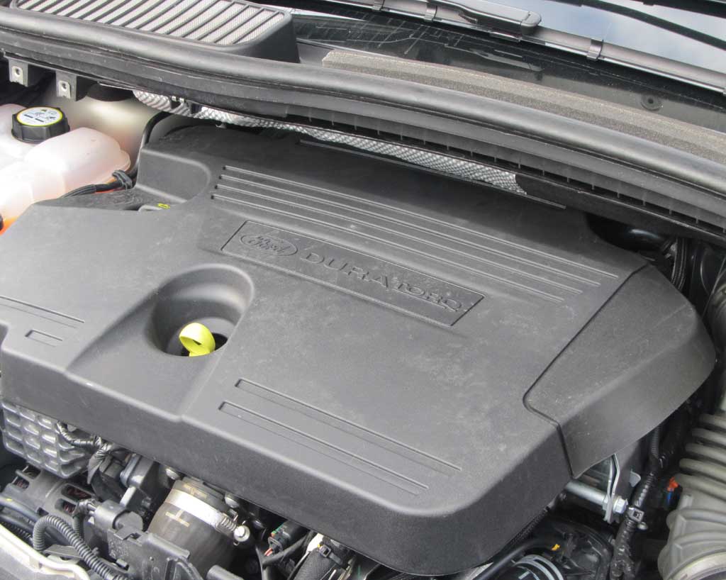 Ford Grand C-Max: Blick unter die Haube auf den 2,0-Liter-Selbstzünder.