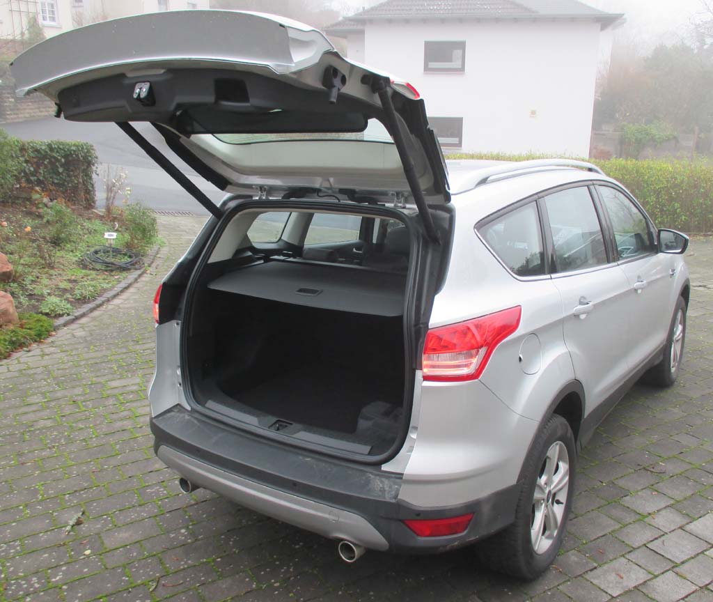 Ford Kuga: Das Gepäckabteil fasst bis zu 481 Liter, erweiterbar auf bis zu 1653 Liter.
