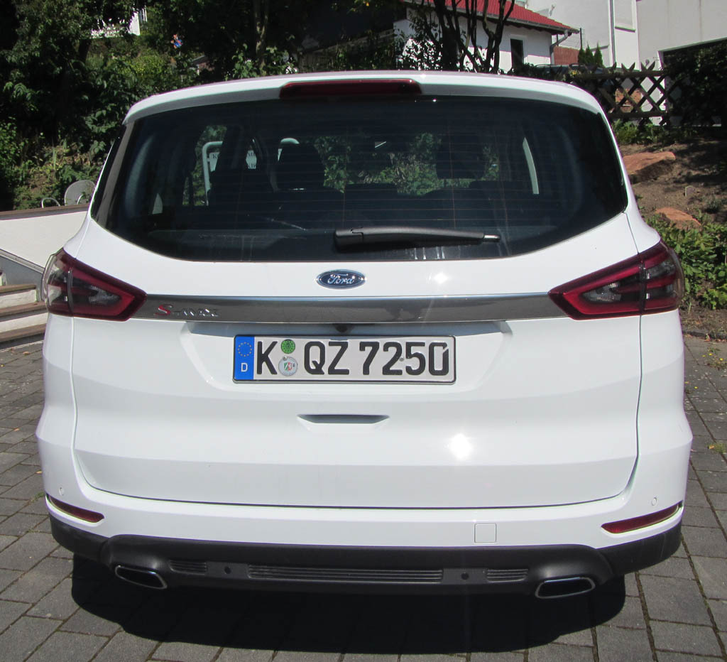 Ford S-Max: Blick auf die Heckpartie.