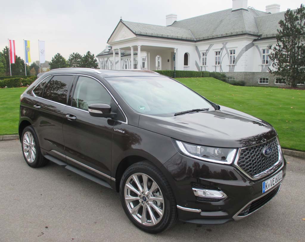 Ford Edge Vignale: Das größere SUV-Modell wirkt so noch etwas bulliger.