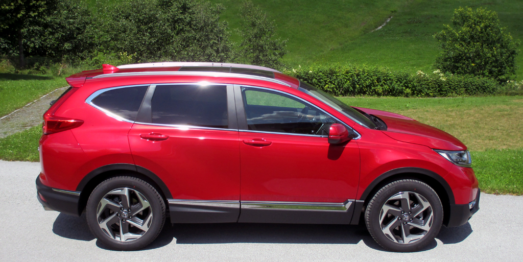 Honda CR-V: Und so sieht das kompakte SUV-Modell der Japaner von der Seite aus.