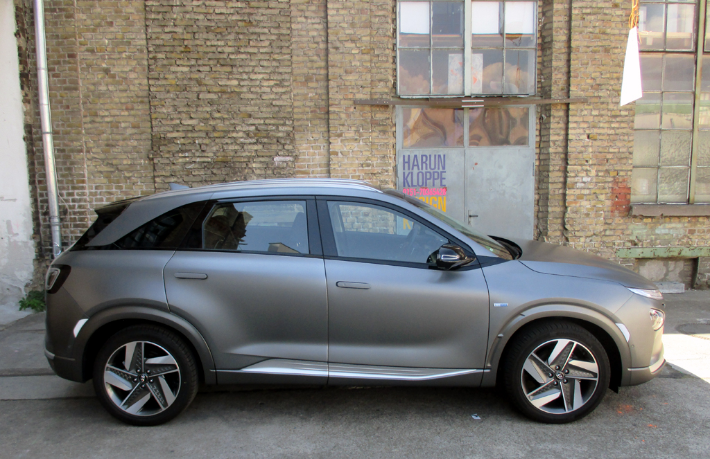 Hyundai Nexo: Und so sieht der fünftürige Fünfsitzer von der Seite aus.