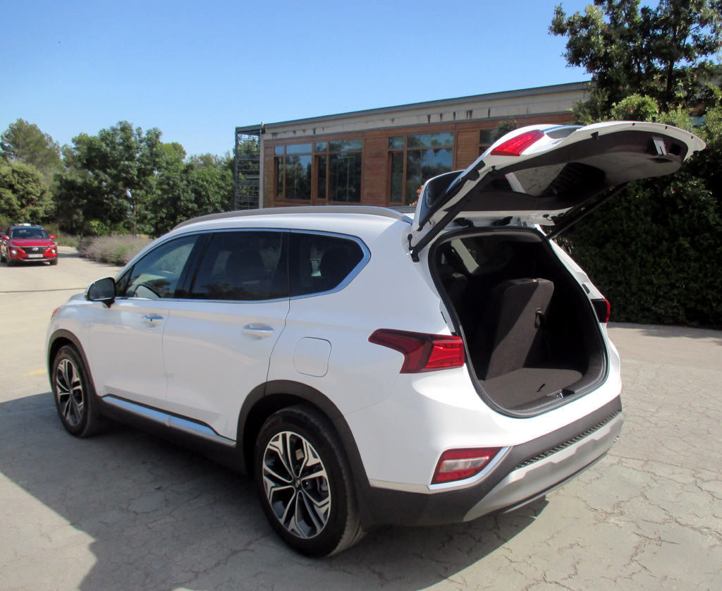Hyundai Santa Fe: Das Gepäckabteil im Siebensitzer fasst 547 bis 1625 Liter.