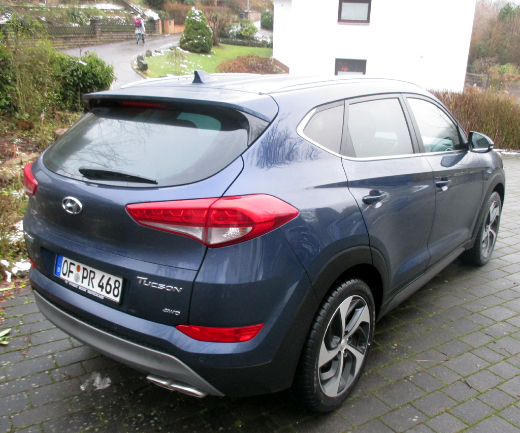 Hyundai Tucson: Heck-/Seitenansicht.