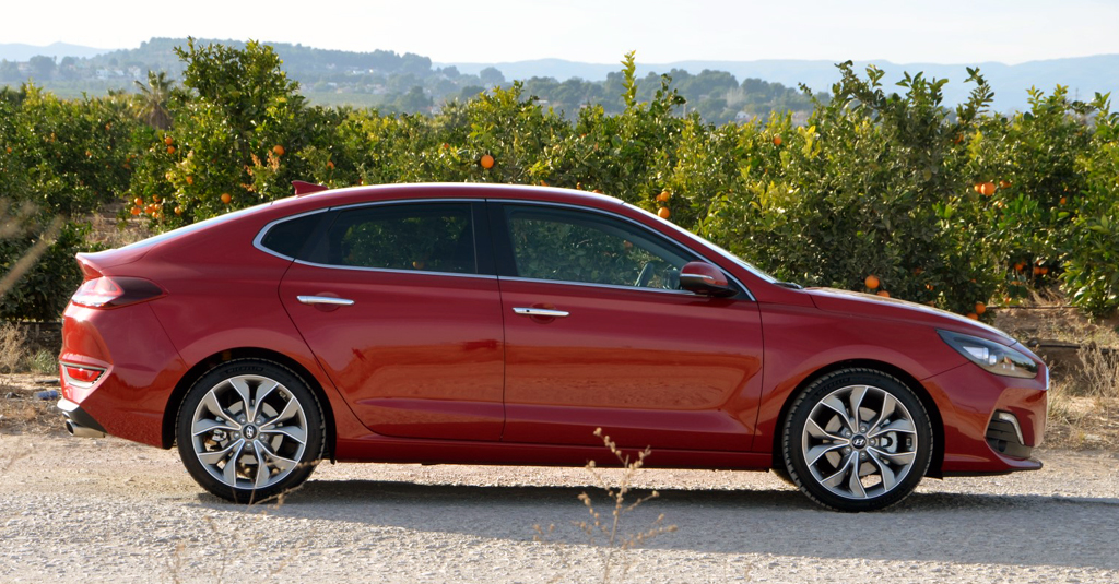 Hyundai i30 Fastback: Und so sieht die dritte Karosserievariante von der Seite aus.