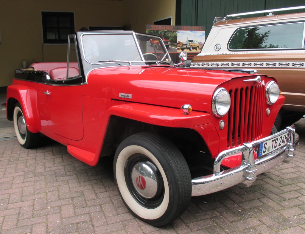 75 Jahre Jeep: Sogar einen offenen Jeepster hat es Ende der 1940er-Jahre schon gegeben. 