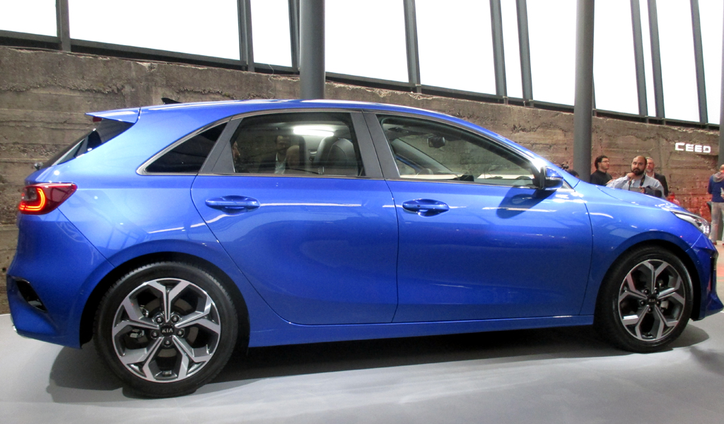 Kia Ceed: Und so sieht die fünftürige Schrägheckvariante von der Seite aus. 
