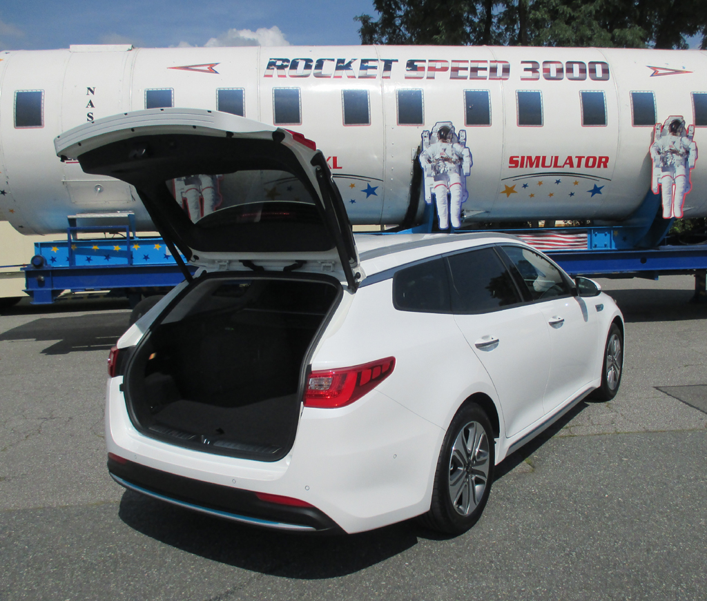 Kia Optima Sportswagon: Der etwas eingeschränkte Kofferraum fasst trotzdem 440 bis 1574 Liter.