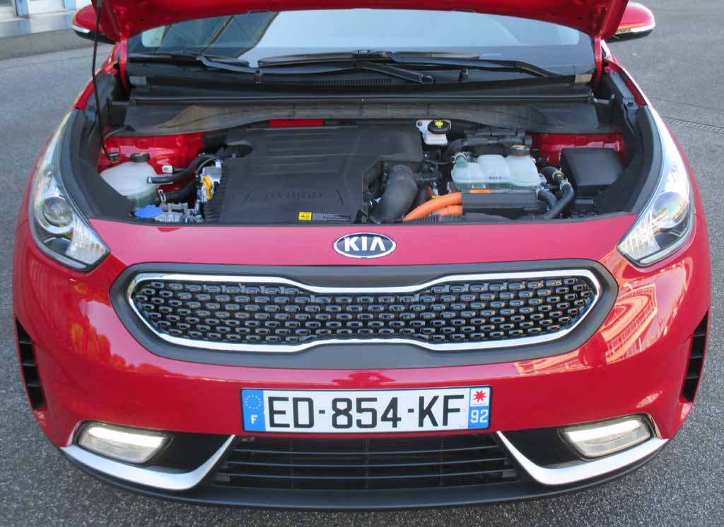 Kia Niro: Blick unter die Haube. Die Systemleistung des Antriebs beträgt 141 PS.