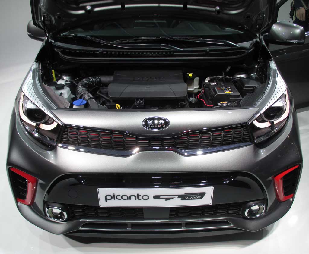 Kia Picanto: Blick unter die Haube. Bis Herbst sind drei Benziner vorgesehen.