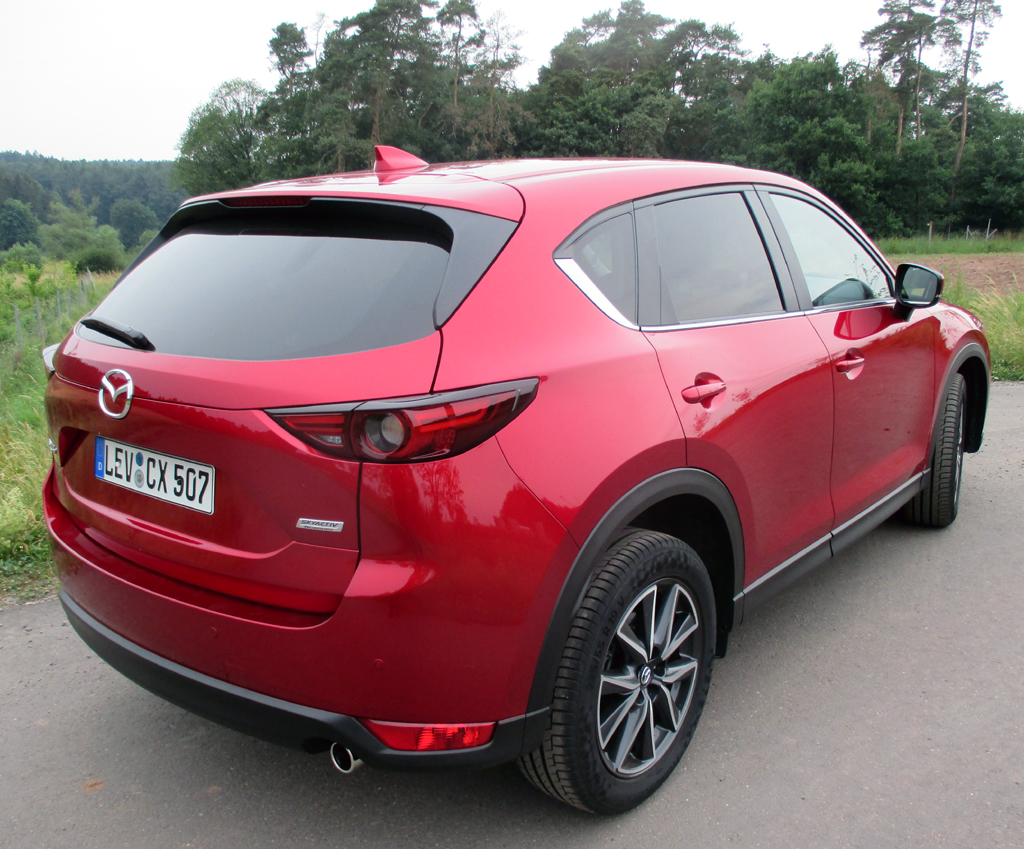 Mazda CX-5: Heck-/Seitenansicht.