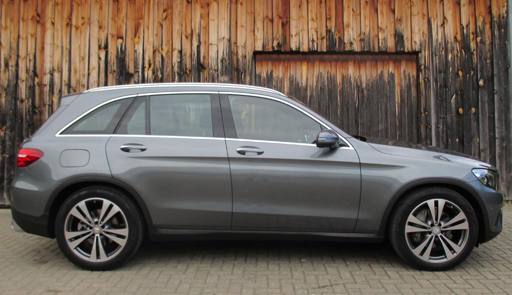 Mercedes-Benz GLC: Und so sieht das kompakte SUV-Modell von der Seite aus.