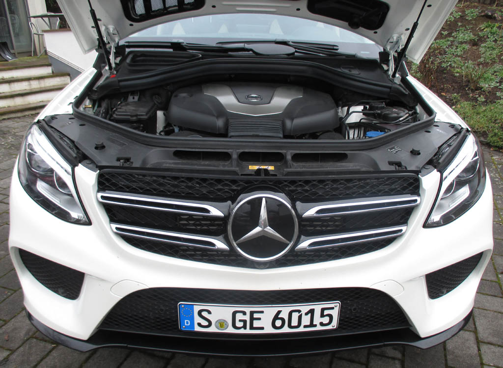 Mercedes GLE: Blick unter die Haube auf den 3,0-Liter-Selbstzünder.