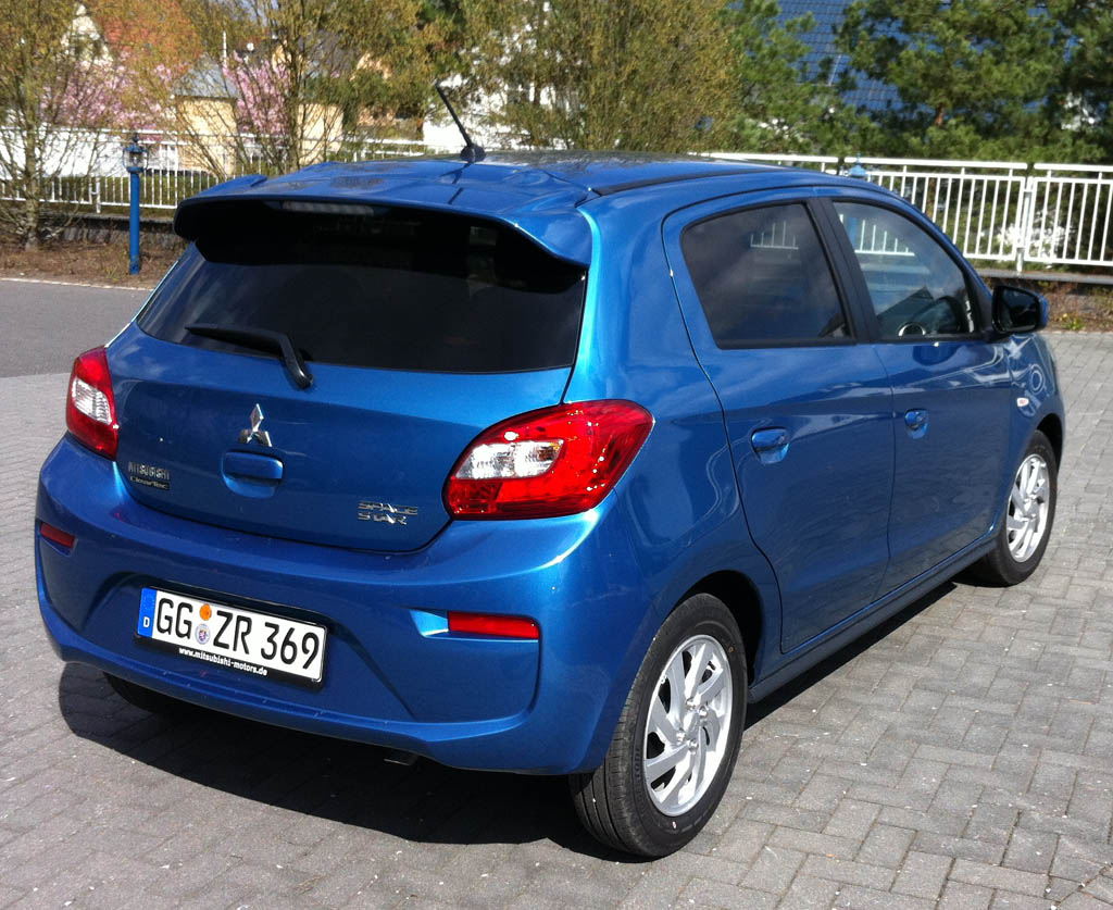 Mitsubishi Space Star: Heck-/Seitenansicht.