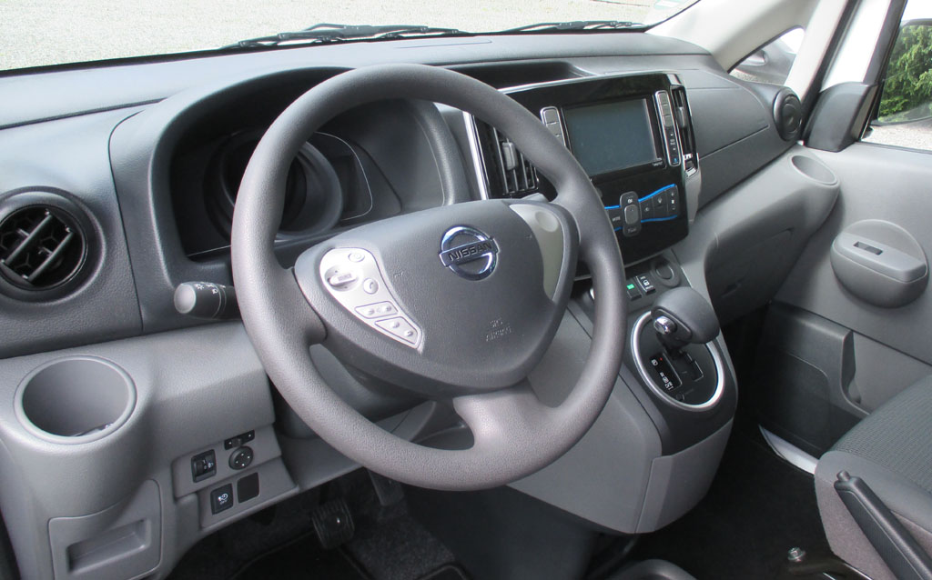 Nissan e-NV200: Blick ins Cockpit.
