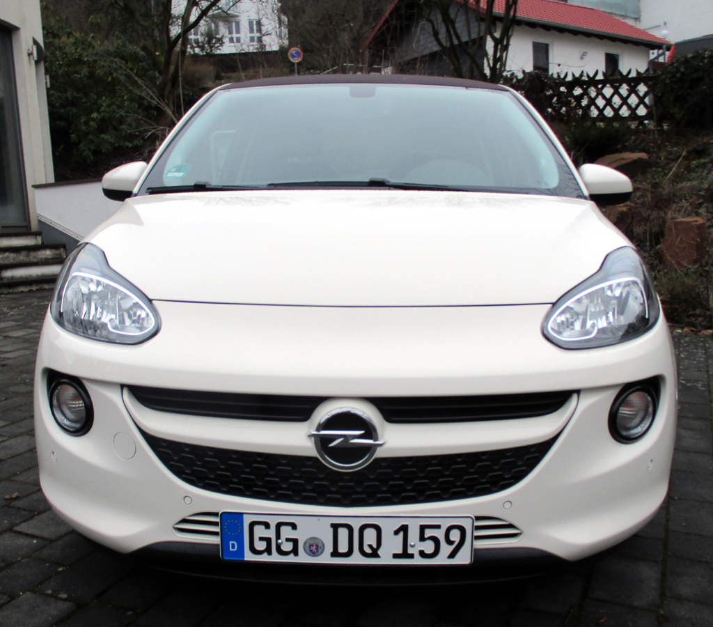 Opel Adam: Blick auf die Frontpartie. Fotos: Koch