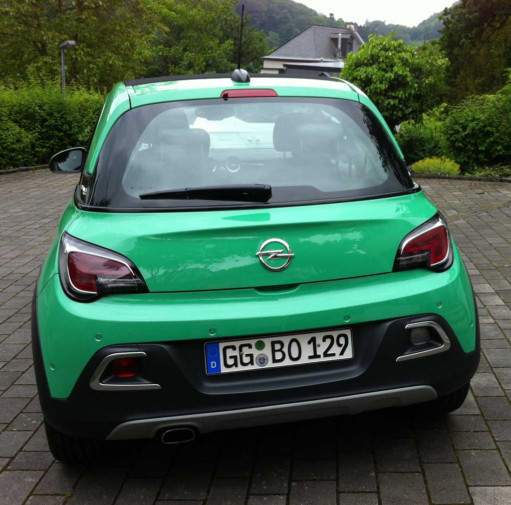 Opel Adam Rocks Unlimited: Blick auf die Heckpartie.