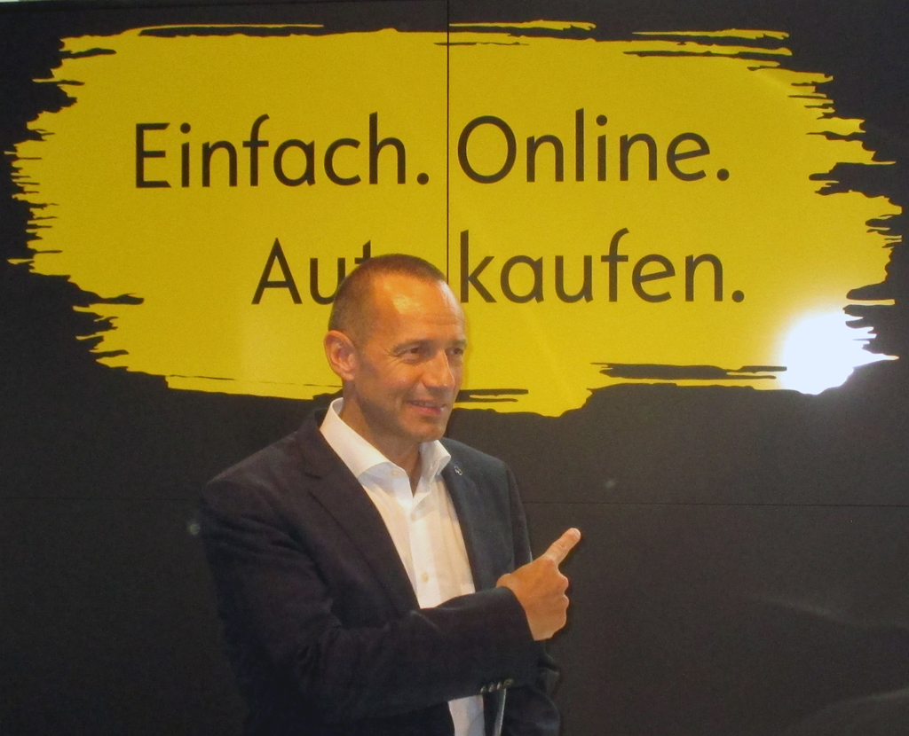 Opel-Deutschland-Chef Keller sieht im Onlinekauf einen Teil auch der Autozukunft.