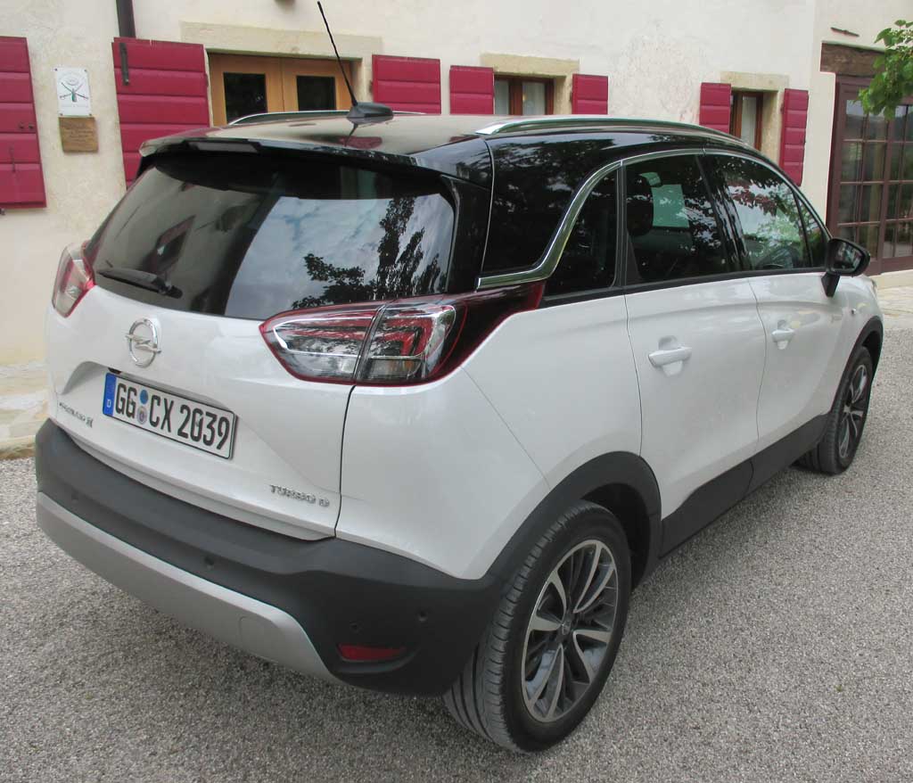 Opel Crossland X: Heck-/Seitenansicht.