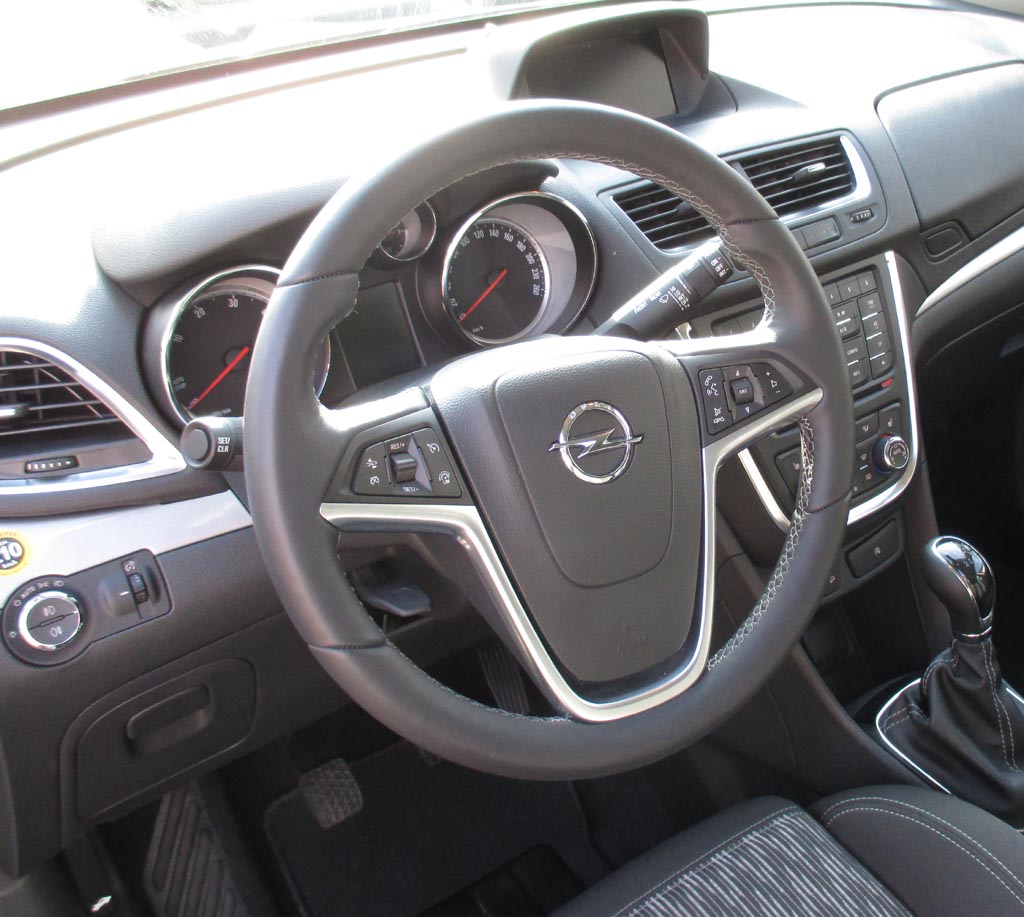 Opel Mokka: Blick ins Cockpit.