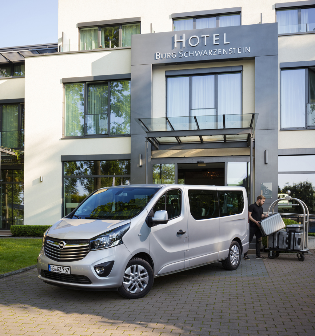 Opel Vivaro, hier als Kombi.