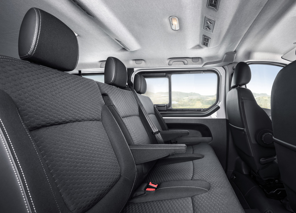 Opel Vivaro: Platz ist auch in den Personentransportern ordentlich vorhanden.