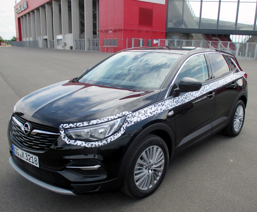 X-Champ III: Das größere SUV-Modell ist der Grandland X, ...