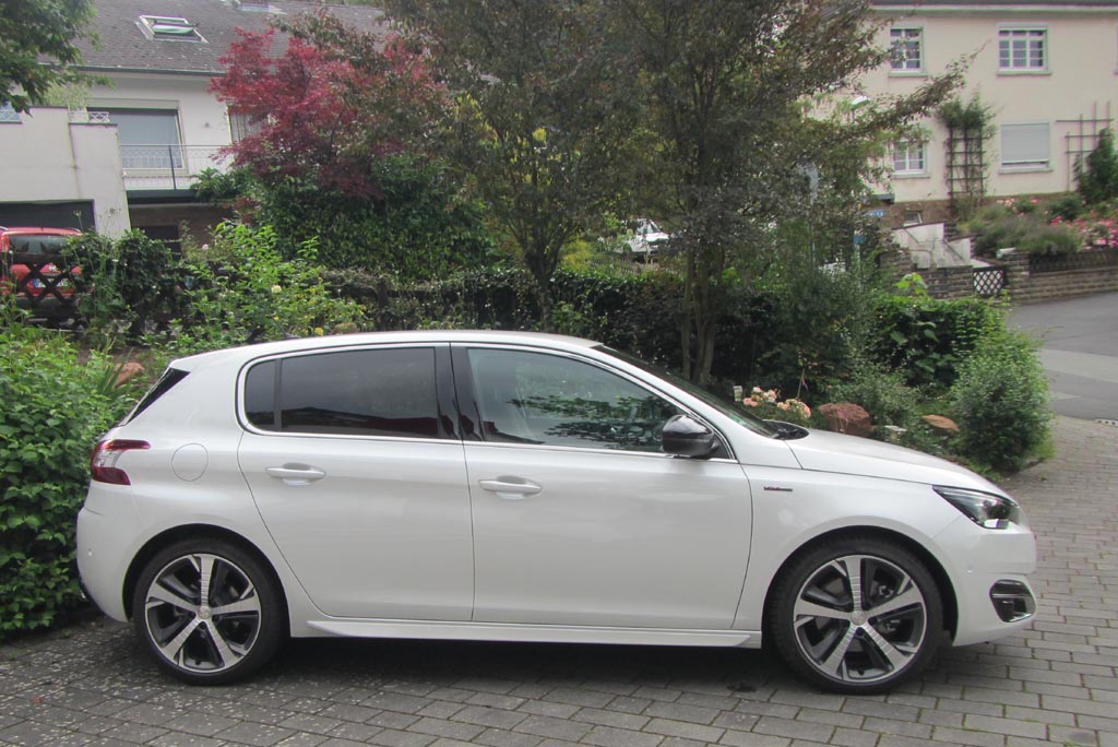 Peugeot 308: Und so sieht das Kompaktmodell von der Seite aus.