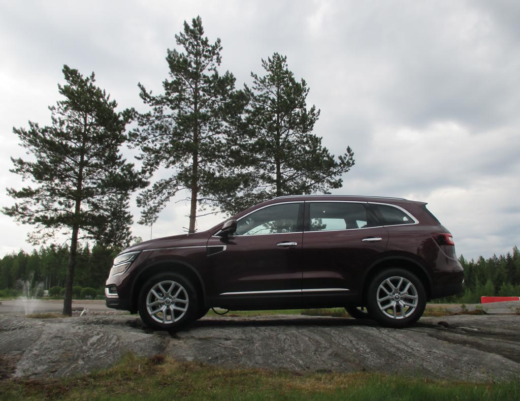 Renault Koleos: Und so sieht die zweite Generation von der Seite aus.