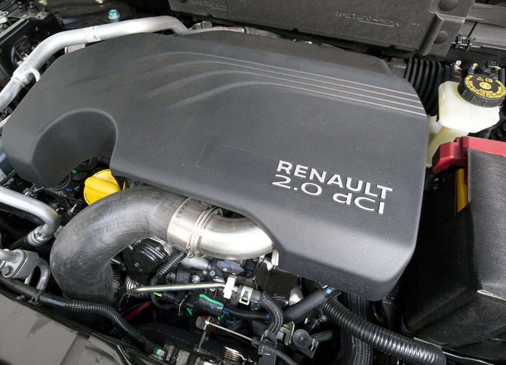 Renault Koleos: Blick unter die Haube, auf den 2,0-Liter-Selbstzünder.