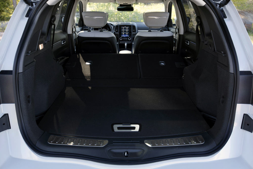 Renault Koleos: Das Gepäckabteil fasst stattliche 498 bis 1708 Liter.