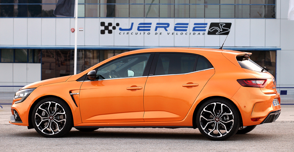 Renault Mégane R.S.: So sieht das fünftürige Powerpaket von der Seite aus.