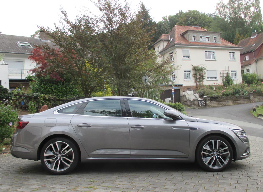 Renault Talisman: Und so sieht die viertürige Stufenhecklimousine von der Seite aus.