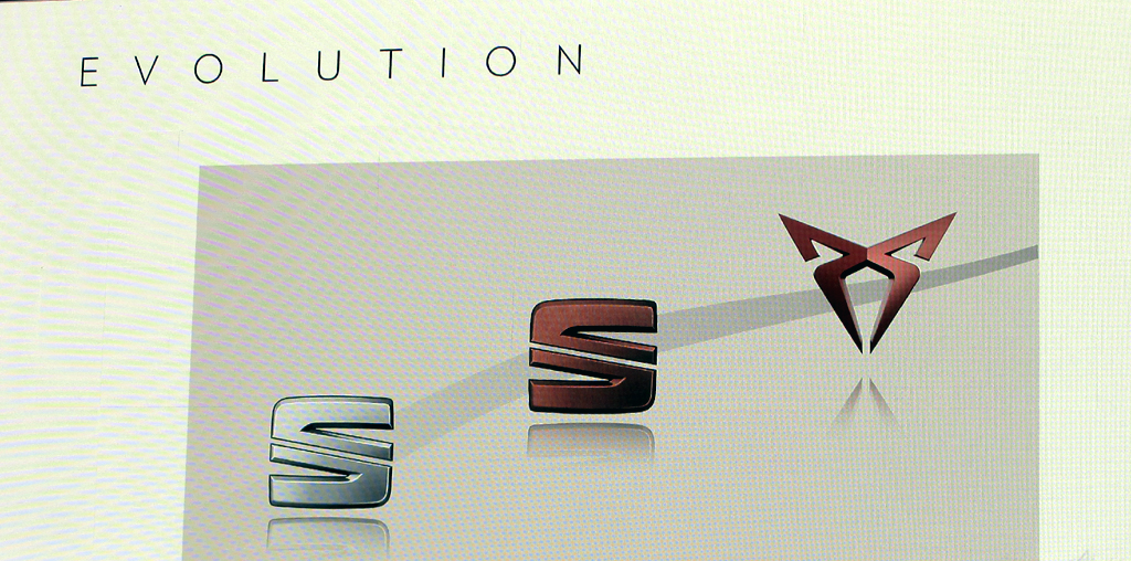 So sieht die Entwicklung aus vom Seat- zum Cupra-Emblem.