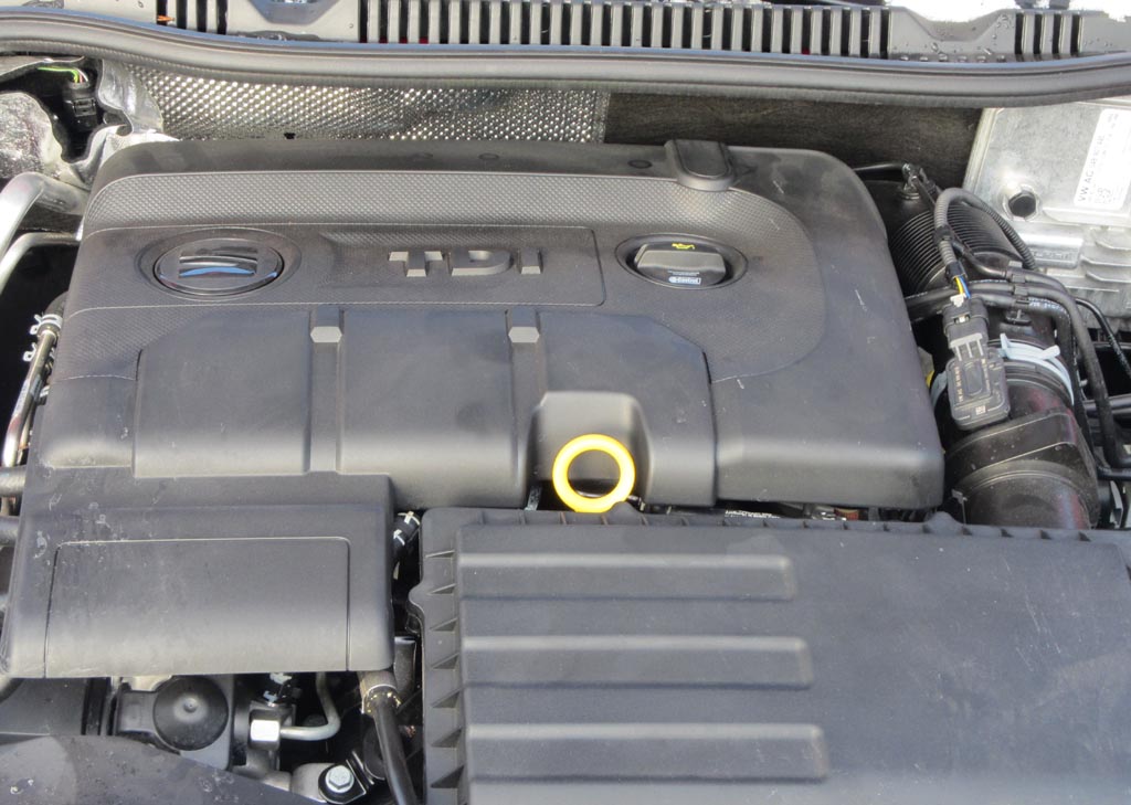 Seat Ibiza: Blick unter die Haube auf den 1,4-Liter-Selbstzünder.