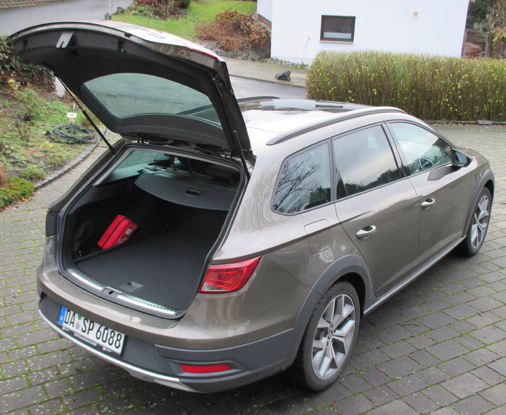 Seat Leon X-Perience: Das Gepäckabteil fast stattliche 587 bis 1470 Liter.