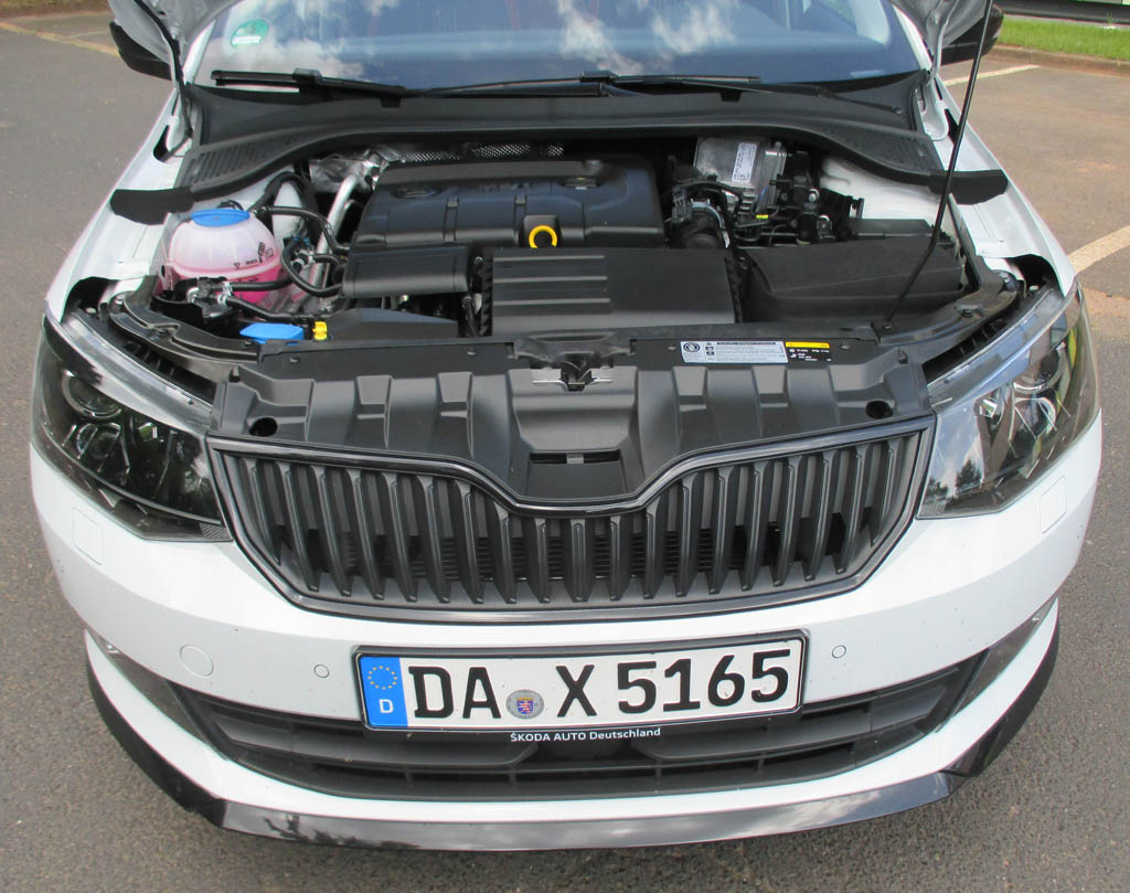 Skoda Fabia: Blick unter die Haube auf den 1,4-Liter-Dreizylinder.