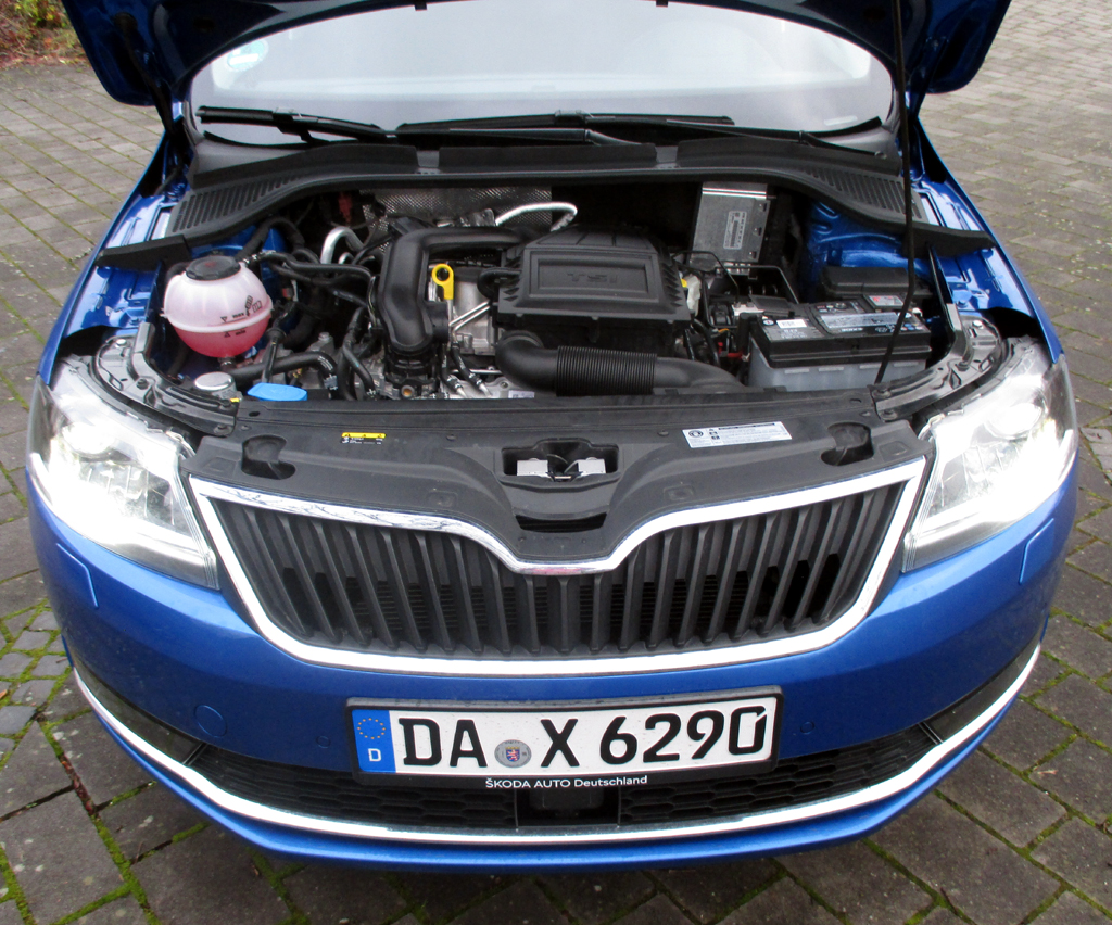 Skoda Rapid Spaceback: Unter der Haube werkelt der 1,0-Liter-Dreizylinder-Turbo.