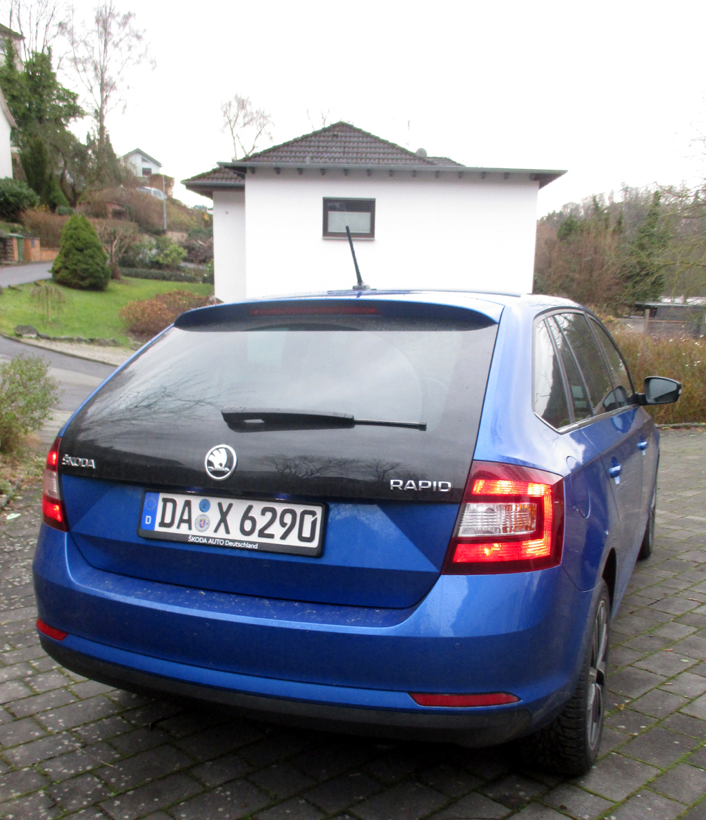 Skoda Rapid Spaceback: Blick auf die Heckpartie.